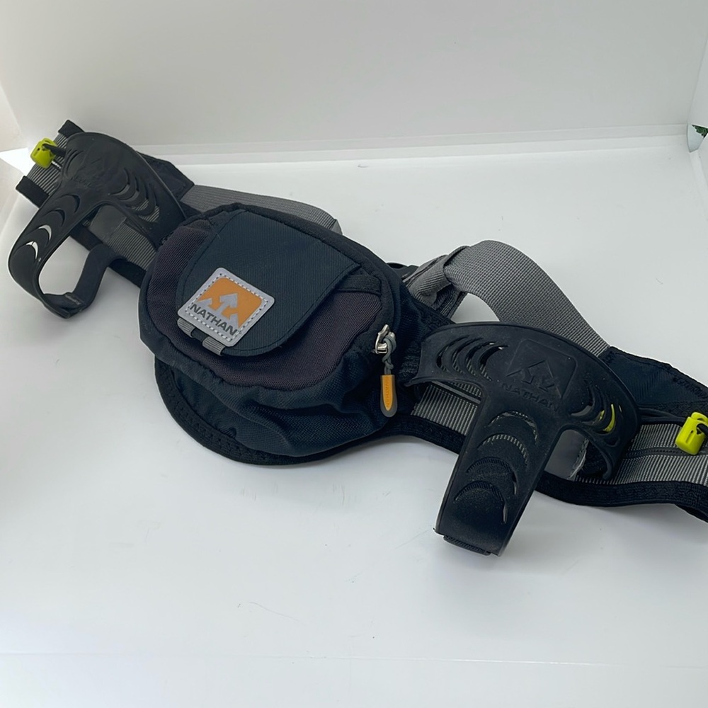 Nathan Running Belt